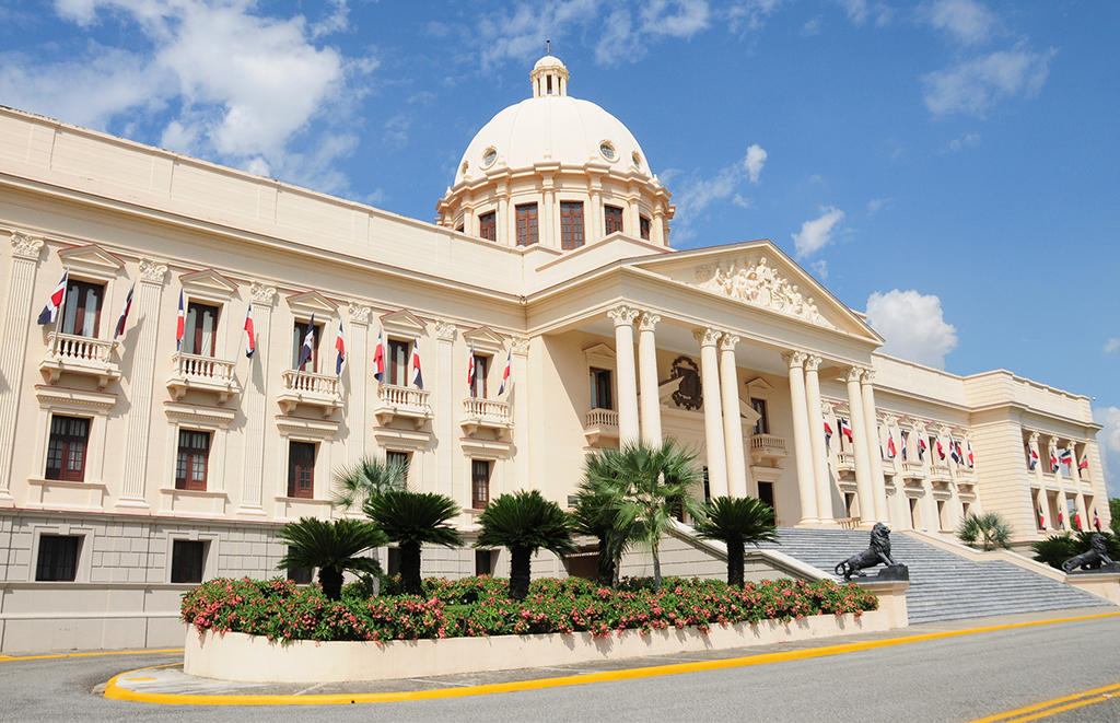 Poder Ejecutivo crea la Dirección de Asistencia Social y Alimentación Comunitaria mediante decreto 219-25