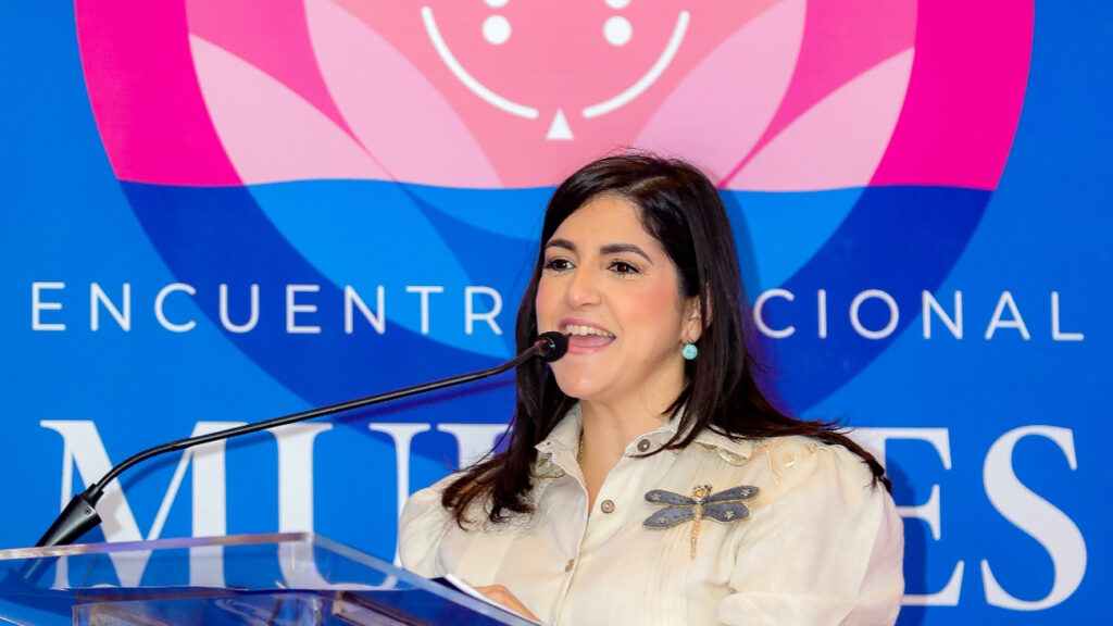 Fondo WEIDE abre convocatoria en la República Dominicana para apoyar a mujeres exportadoras en la economía digital