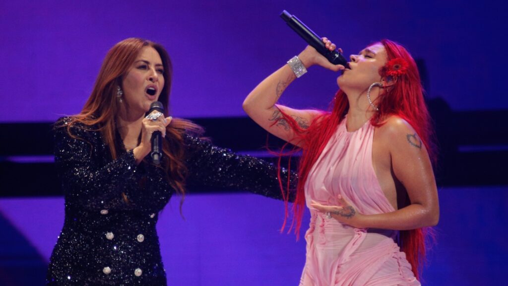 Myriam Hernández elogia a Karol G en la premier de su documental: “Es una mujer de poder y sororidad”