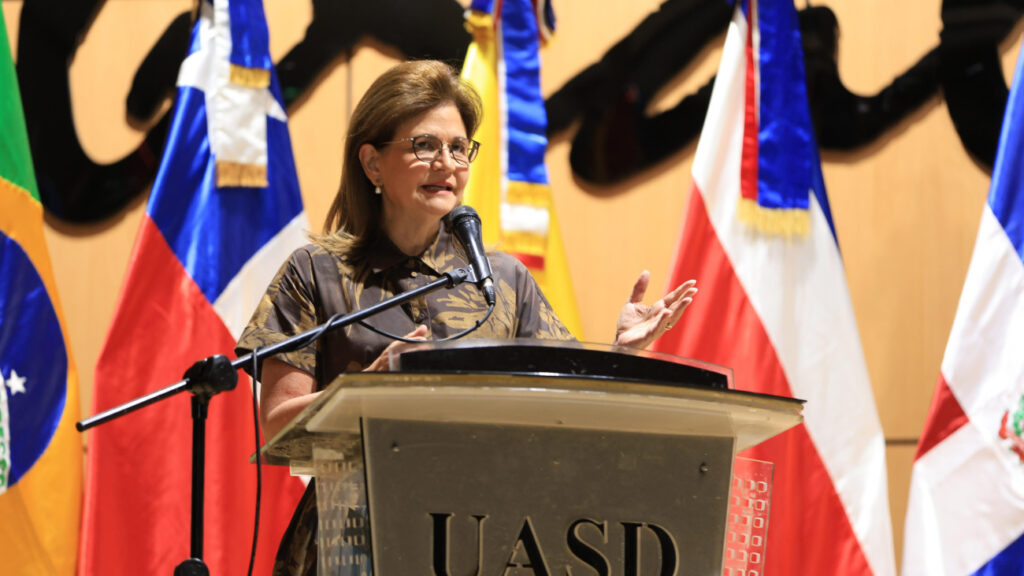 Vicepresidenta Raquel Peña: “La inteligencia artificial debe ser un bien público al servicio de todos”