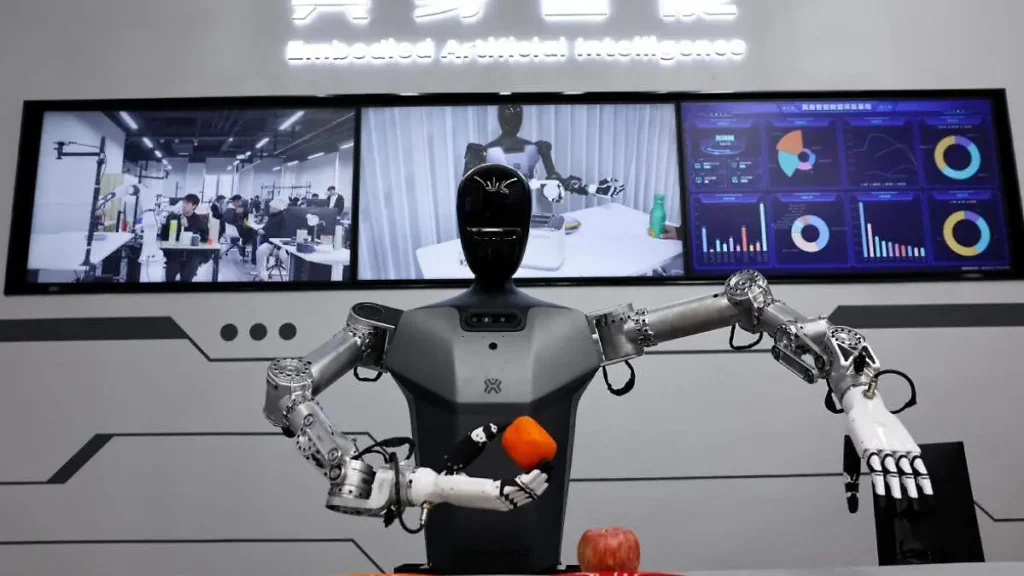 Funcionarios de Beijing aseguran que los robots humanoides no reemplazarán a los trabajadores humanos