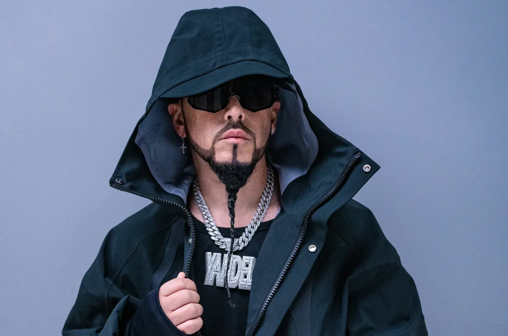 Yandel lanza “Square Houze Vol. 1” este 6 de junio para impulsar nuevos talentos del género urbano